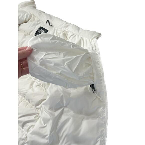 NWT The North Face Nuptse Vest White Puffer 700 Goose Down Fill Women’s Large - Picture 10 of 15